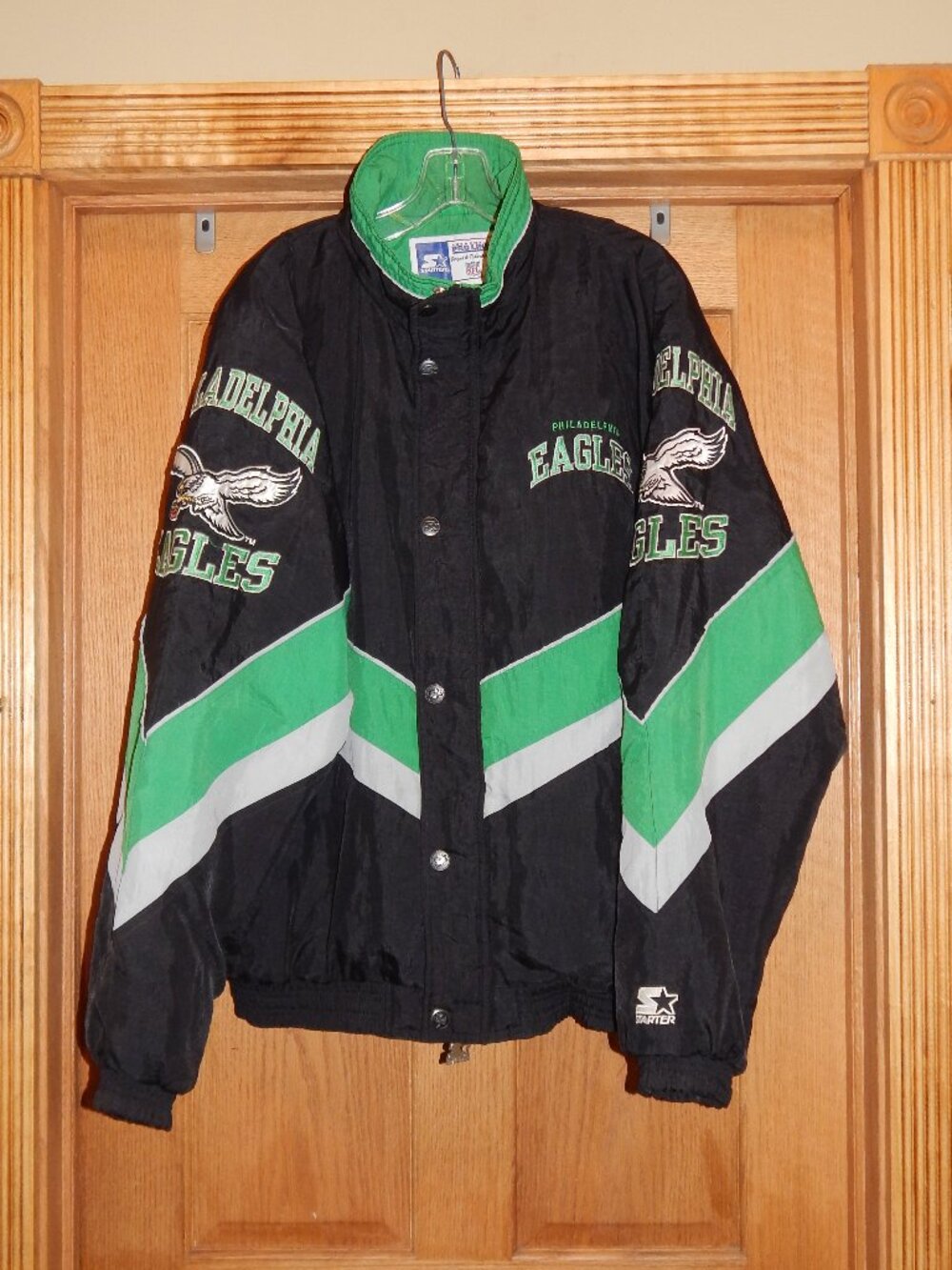 Vintage NFL Starter Pro Line PHILADELPHIA EAGLES Kelly Green Nylon Jacket Coat L